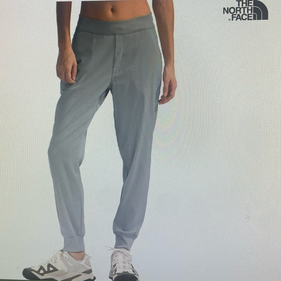 The North Face Aphrodite women’s jogger pants - Picture 10 of 12